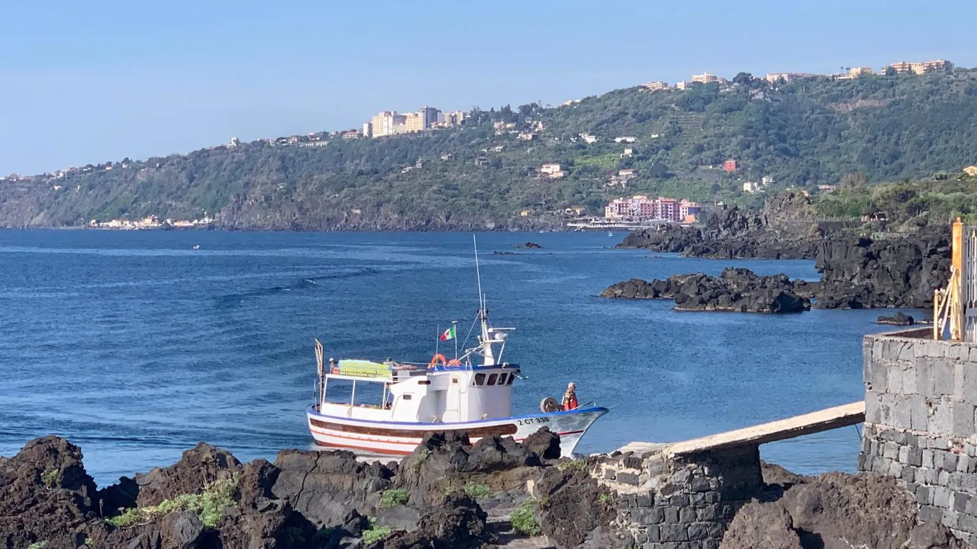 Mare Blu Stazzo Apartment